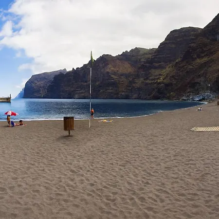 Views Gigantes, Private Heated Pool * Acantilado de los Gigantes