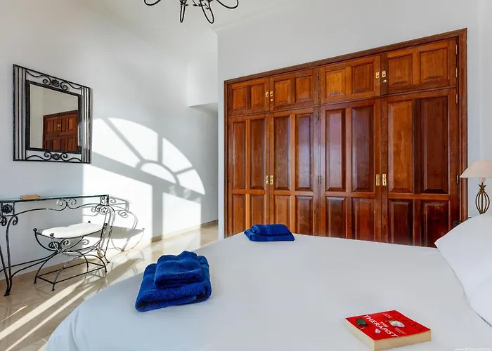 Views Gigantes, Private Heated Pool