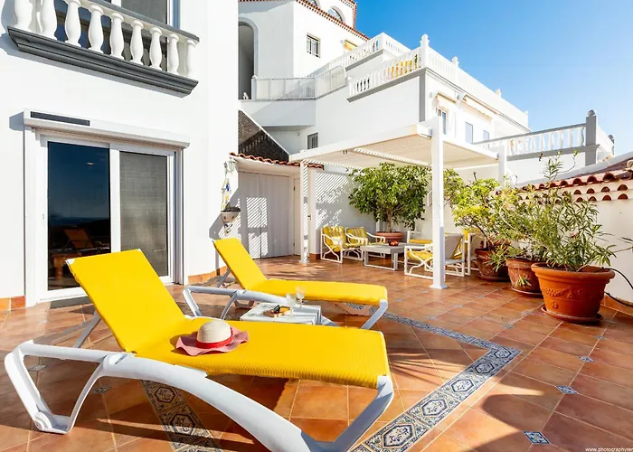 Views Gigantes, Private Heated Pool Villa *