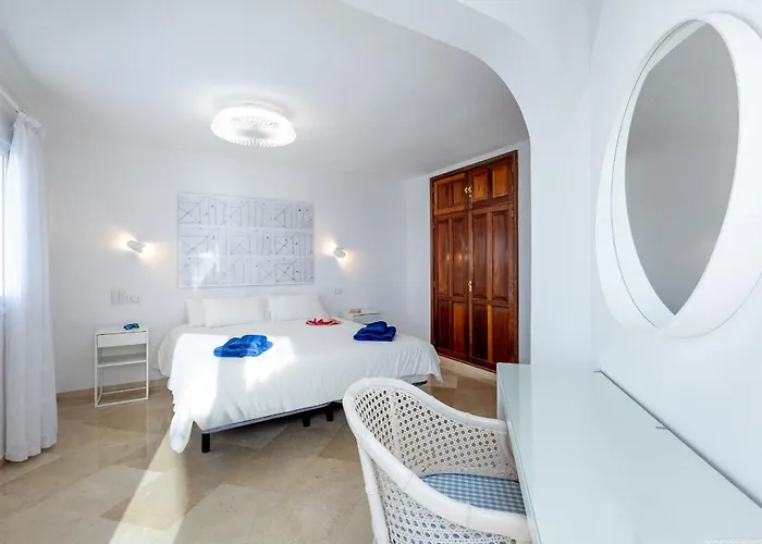 Views Gigantes, Private Heated Pool