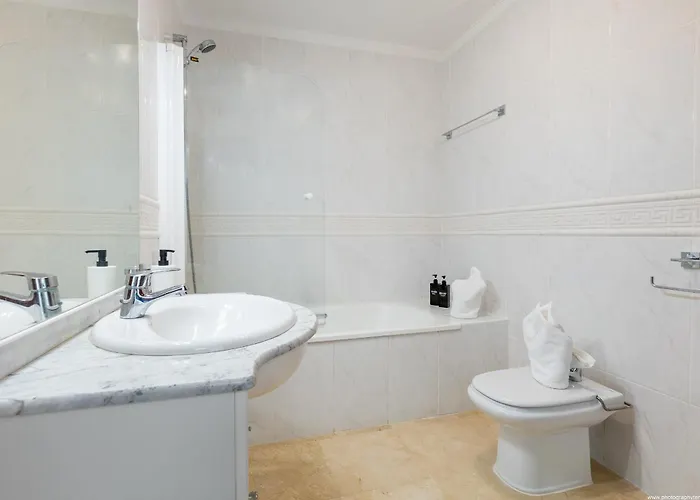 Vila Views Gigantes, Private Heated Pool *