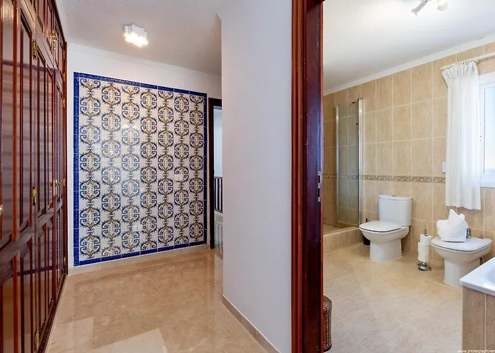 Views Gigantes, Private Heated Pool