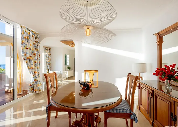 Vila Views Gigantes, Private Heated Pool