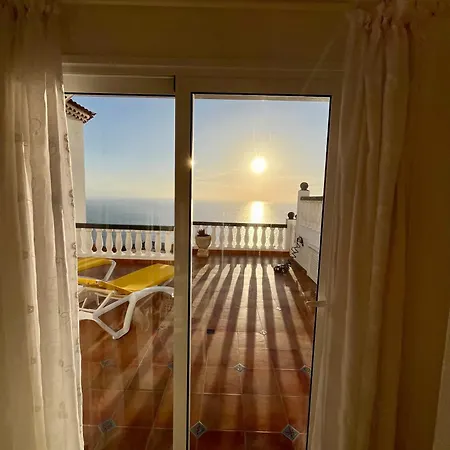 Views Gigantes, Private Heated Pool Villa